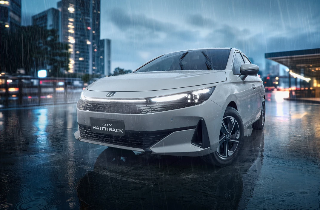 Limpador de para-brisa com função intermitente e sensor de chuva