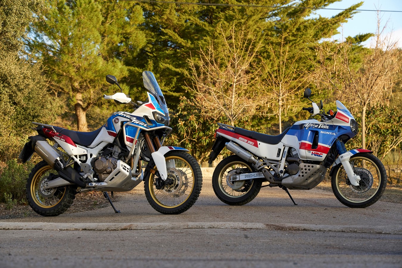 Moto África Twin Adveture Sports Modelos