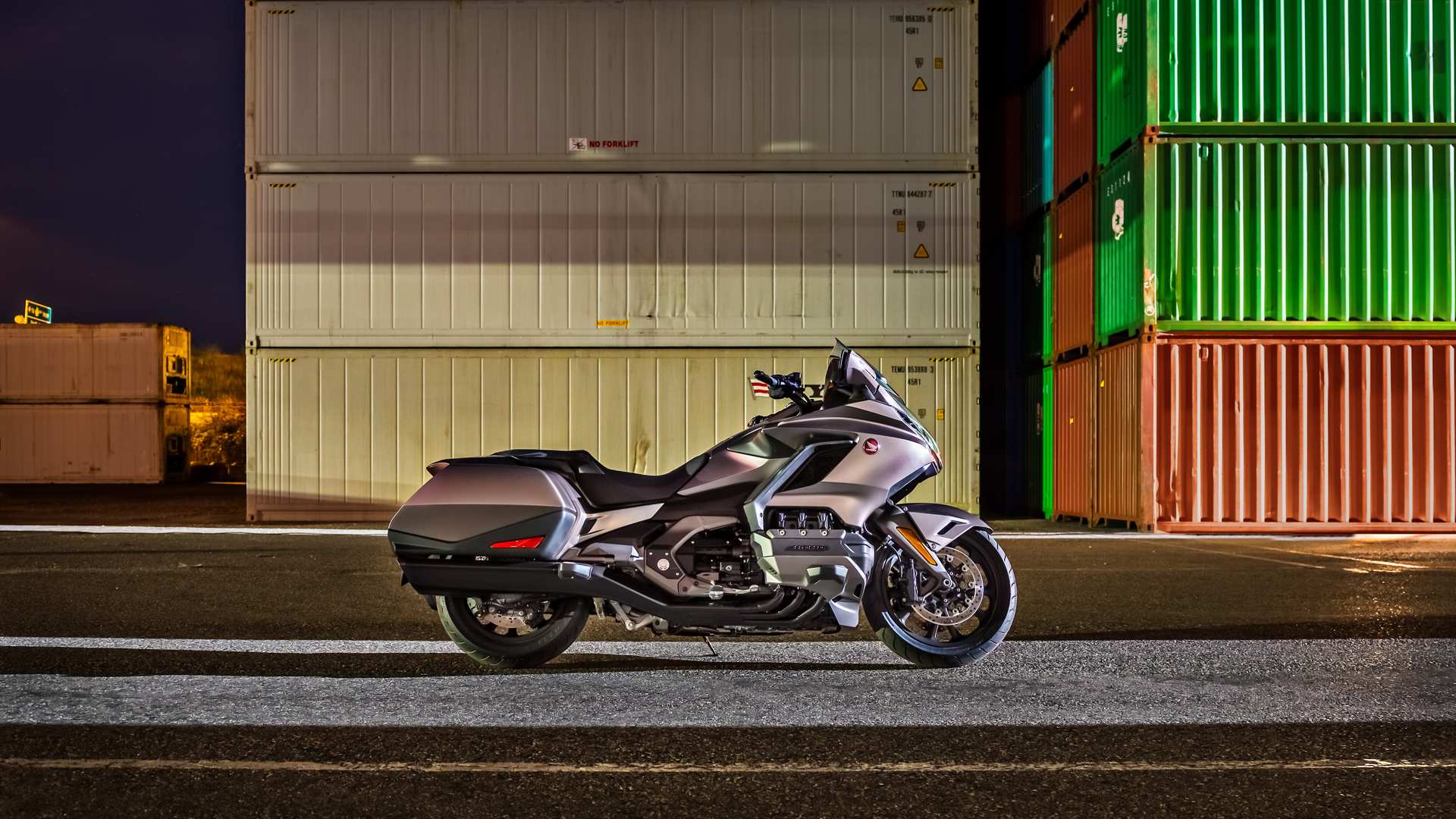 Moto Honda Gold Wing Gl 1800 em Viagem