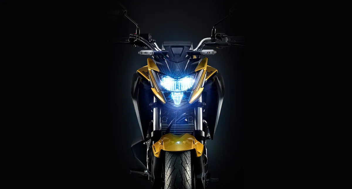 Parte Frontal da Moto Honda CB300F Twister Amarela