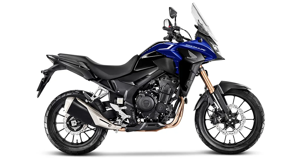 Lateral direita da Motocicleta Honda CB 500X azul