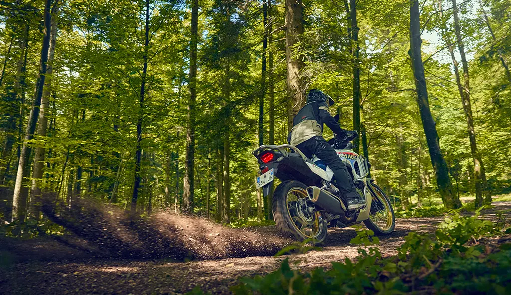 Freios ABS com modo Off-Road da Honda Transalp 750