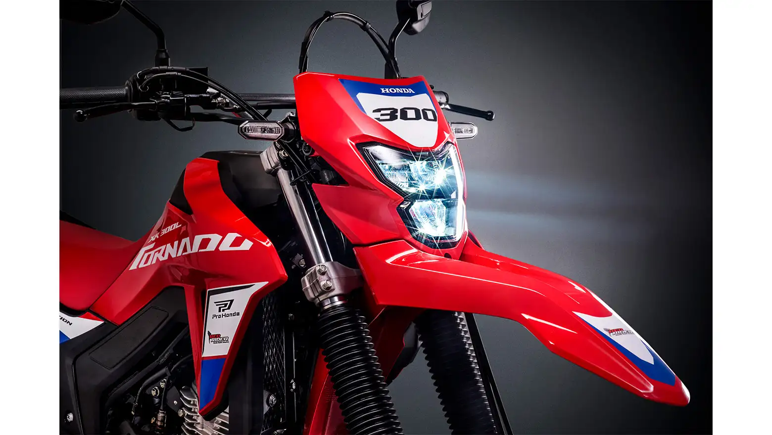 Farol da Moto Honda XR300L Tornado Special Edition