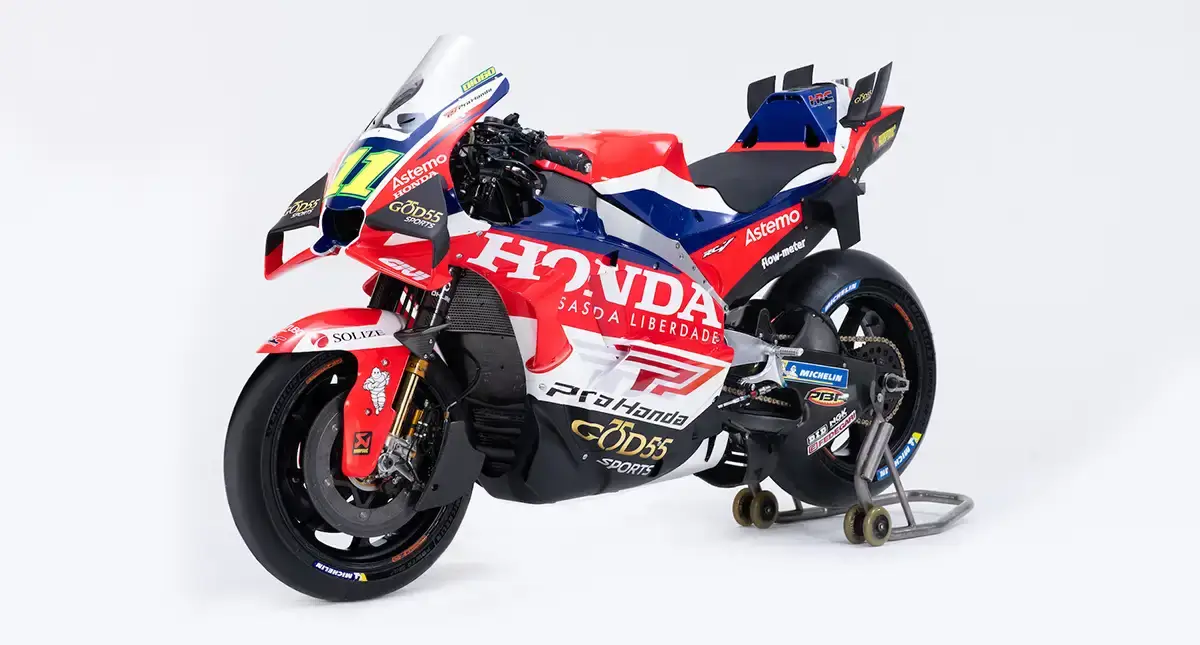 Moto Honda LCR rc213v vermelha, azul e branca